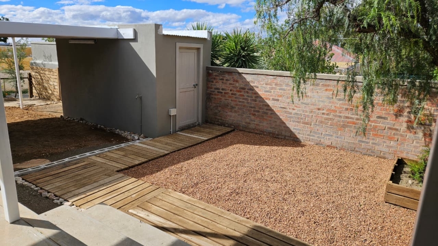 5 Bedroom Property for Sale in Prince Albert Western Cape